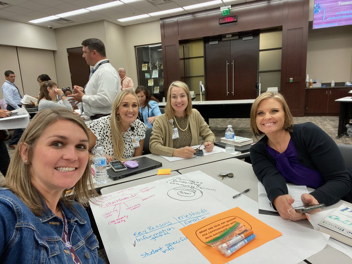 MelloDebi's tweet photo. The Leading Ladies get to share a table this year! Our first Academy for Advanced Leaders meeting. #HumbleisdChat #AcademyforAdvancedLearners
@HumbleISD_NBE https://t.co/Y1X07gLViy