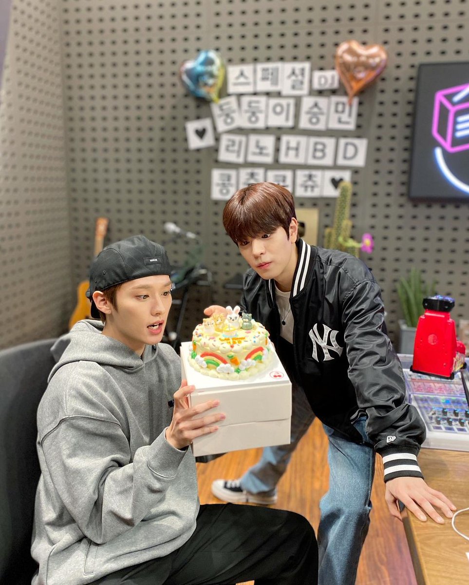 StaynieKim tweet picture