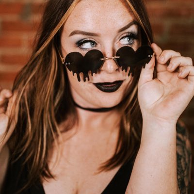 malloryatkinson's tweet photo. #NewProfilePic https://t.co/fSctALaoDH