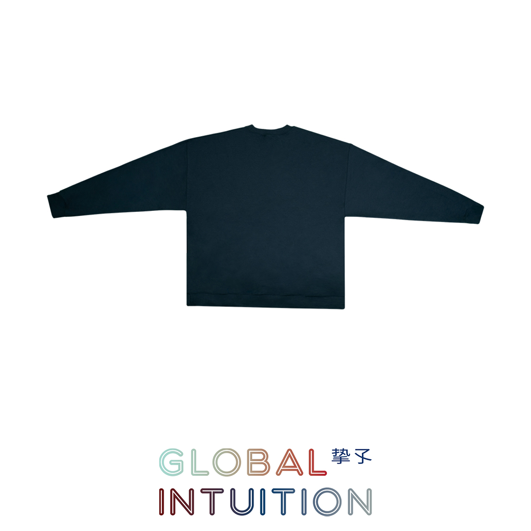 Win the colder weather layering game. Shop our "Lions" Black Graphic Sweatshirt

Photo Source: GlobalIntuition Instagram
Shop the looks:bit.ly/35V8wrp

#GlobalIntuition #FollowYourIntuition #seasonless #fashionable #sustainable #heritage  #royal