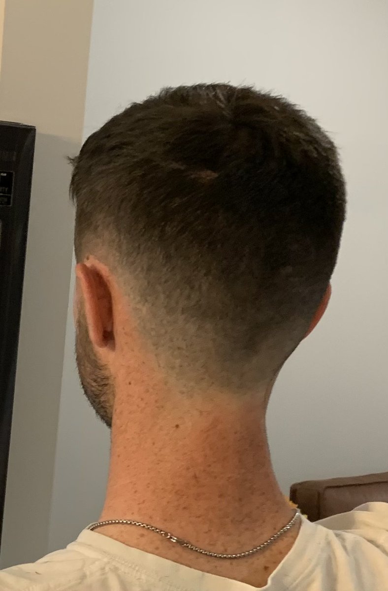 32_Shark's tweet photo. Been cutting @HaydenWestfall noggin’ for a little while now. He trusted me with the engagement photo session cut tonight 🥲 https://t.co/smTZmXwWOu