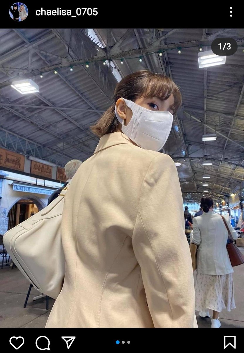 Đẹp quá lấy khẩu trang che bớt mà đâu có được #YGLetLisadoHerWork #BeFairToLISA #YGTalkToUs