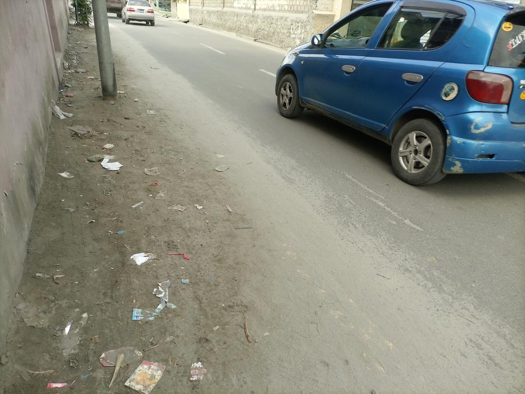 SajidMir_Pak's tweet photo. Is there any authority exist in #Gilgit_City who may force #municipal_Corporation officials to clean scattered garbage and water sewerage channels around main roads, streets and footpaths.
@AbdulKhalidPTI
@RandhawaAli
@ShabbirMir
@ManzarShigri https://t.co/1tyP2QxCtm