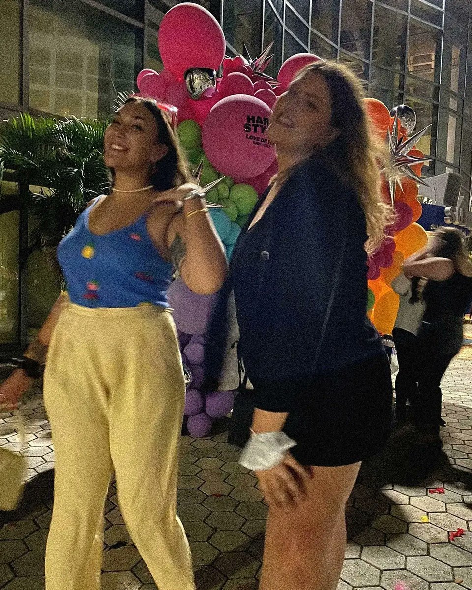 Haleyj2015's tweet photo. Missing the night already 🥰🕺 https://t.co/WlNCny2mYd