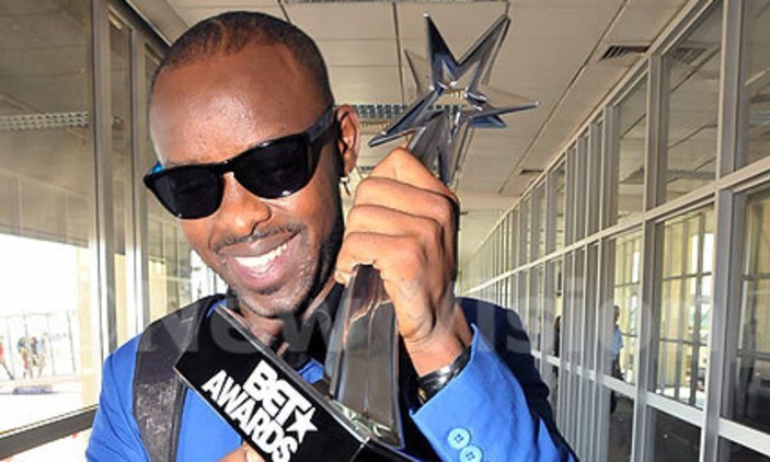 AfricaUpdats's tweet photo. In 2015, Ugandan singer @eddykenzoficial became the first musician from East Africa to win a @BETAwards. https://t.co/AyhHwrl4CR