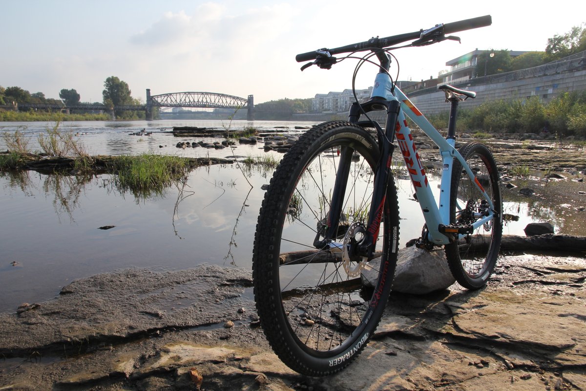 Radmitte's tweet photo. Superleicht, wendig und kraftvoll!

Das 2016er @TrekBikes Pro Caliber 9.8 SL in #powderblue zeigt´s allen!

Hier: https://t.co/KdYHRv3W8G

#radmitte #trek #magdeburg #sachsenanhalt #mtb #hardtail #carbon #crosscountry #rideon #gelände 
(unbezahlte Werbung wegen Markennennung) https://t.co/rEDL4L1XEn