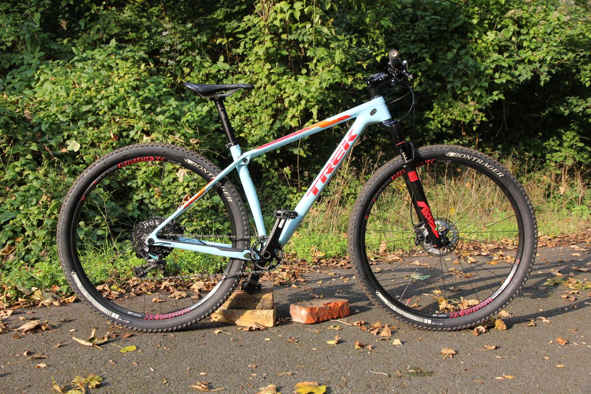 Radmitte's tweet photo. Superleicht, wendig und kraftvoll!

Das 2016er @TrekBikes Pro Caliber 9.8 SL in #powderblue zeigt´s allen!

Hier: https://t.co/KdYHRv3W8G

#radmitte #trek #magdeburg #sachsenanhalt #mtb #hardtail #carbon #crosscountry #rideon #gelände 
(unbezahlte Werbung wegen Markennennung) https://t.co/rEDL4L1XEn