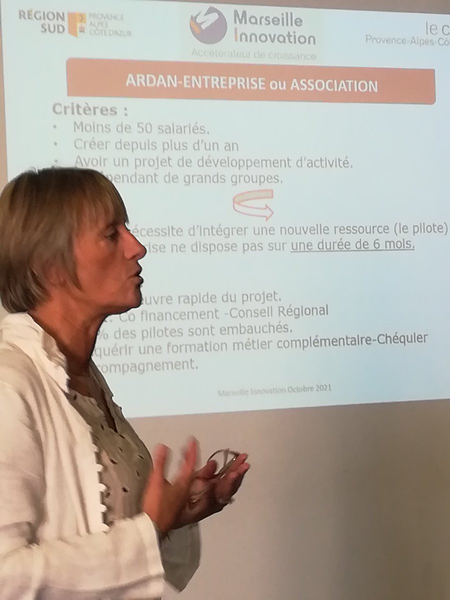 NBugnazet's tweet photo. ☕🥐En cours @marseilleinnov au pôle média présentation du dispositif @ArdanFrance d'aide au #recrutement par🎙️Florence Hernandez Chargée de Mission @LeCnam https://t.co/zNfquDm0aS