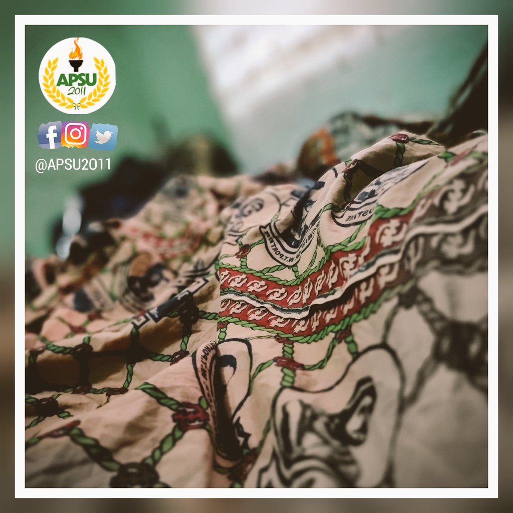 Do you still use your multipurpose college clothe? Where is yours? Challenge: Could you list the many ways this clothe was used? 😃 #APSU #oldschool #BBNaija #SquidGame #SchoolStrike2021 #APSU11