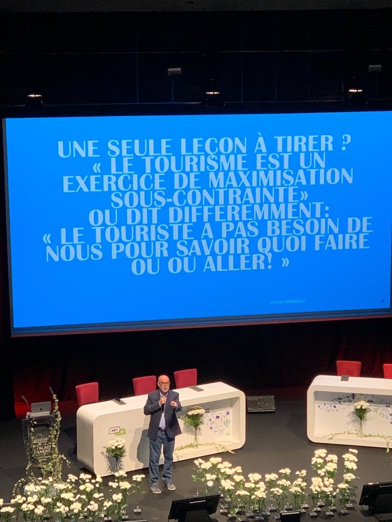 Tourisme de demain : À quoi ressemblera the new normal by l’excellent <a href="/paularseneault/">Paul Arseneault</a> #ET17 <a href="/Etourisme/">Rencontres du Etourisme</a>