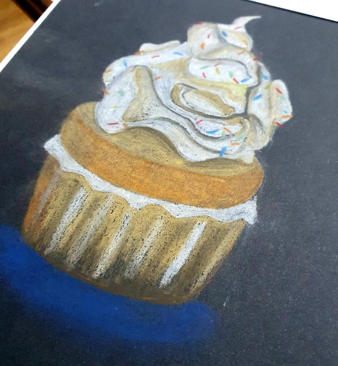 “Inspiration exists, but it has to find you working.” –Pablo Picasso
Year 9 doing amazing on their "Dessert Linear Drawings and Media Experiments". Students explored and created art using different media such as pencil colouring, acrylics, watercolor and pastel pencils <a href="/DIAdubai/">DIA | Emirates Hills</a>