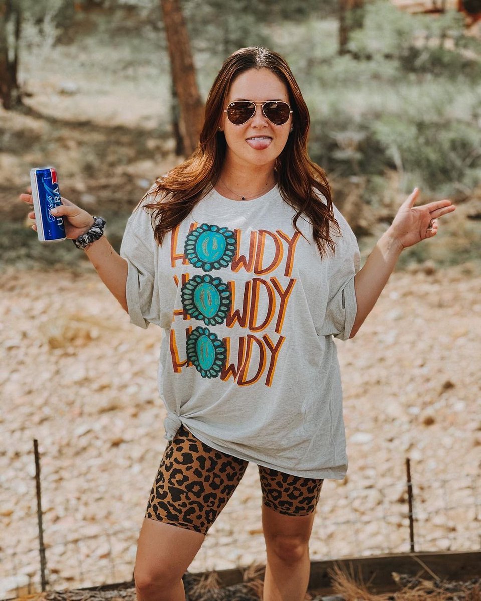 ShopSSBTX's tweet photo. ✨🌵HowDy, HowDy, HoWDy🌵✨

RESTOCK ALERT 🚨 
It’s BACK! 
Small-2XL!

In Store &amp; Online

HoWdY TeE 
——->>> https://t.co/1R7XnbVpre

#howdy #sinfulsouthernbelles #shopssbtx #westernfashion #weekendvibes https://t.co/SZMwq3rBcZ
