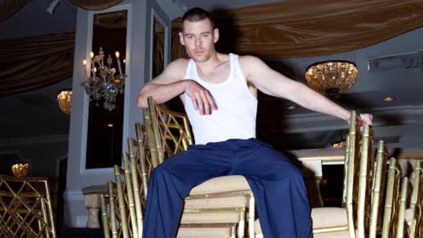 レインボーアイル Rainbow Aisle 10 12は ブライアン J スミス Brian J Smith さんのお誕生日 アメリカの俳優 14年にブロードウェイで ガラスの動物園 に出演し評判となり 配信ドラマ センス8 でも人気に 19年に同性愛者であることを公表 レインボーアイル Rainbow Aisle 10 12は ブライアン J スミス Brian J Smith さんのお誕生日 アメリカの俳優 14年にブロードウェイで ガラスの動物園 に出演し評判となり 配信ドラマ センス8 でも人気に 19年に同性愛者であることを公表