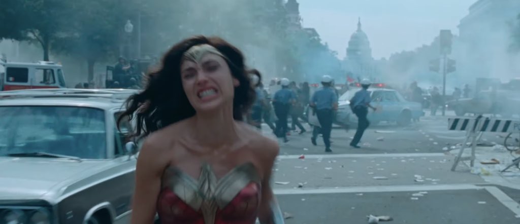 Continually crying at this scene in Wonder Woman 1984 since day of release. https://t.co/61D9cnhZj2