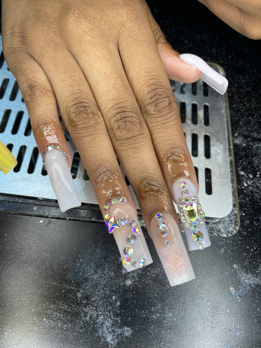 KaiiBKollection's tweet photo. Details are very important ��💗#AAMU #aamu25 #aamu24 #aamu23 https://t.co/csyLhzlHtD