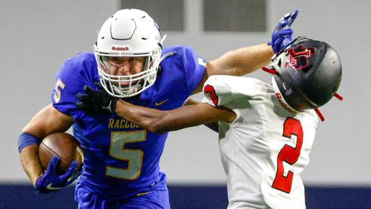 SportsDayHS's tweet photo. 10 Dallas-area high school football players to watch in Week 8 of the 2021 season π
π Nathan Barrilleaux, Woodrow Wilson
π Keandre Jackson, Cedar Hill
π Takoda Bridges, Hebron
π Bradford Martin, Frisco
And more: https://t.co/xCCjCLokSW
#TXHSFB https://t.co/s8XH6k4FqE