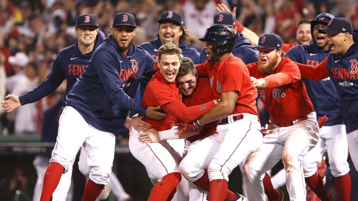 ESPNBoston's tweet photo. Fenway magic is in the air as Red Sox roll into ALCS https://t.co/hagtIxFNT8 https://t.co/EYZ68P4K7k