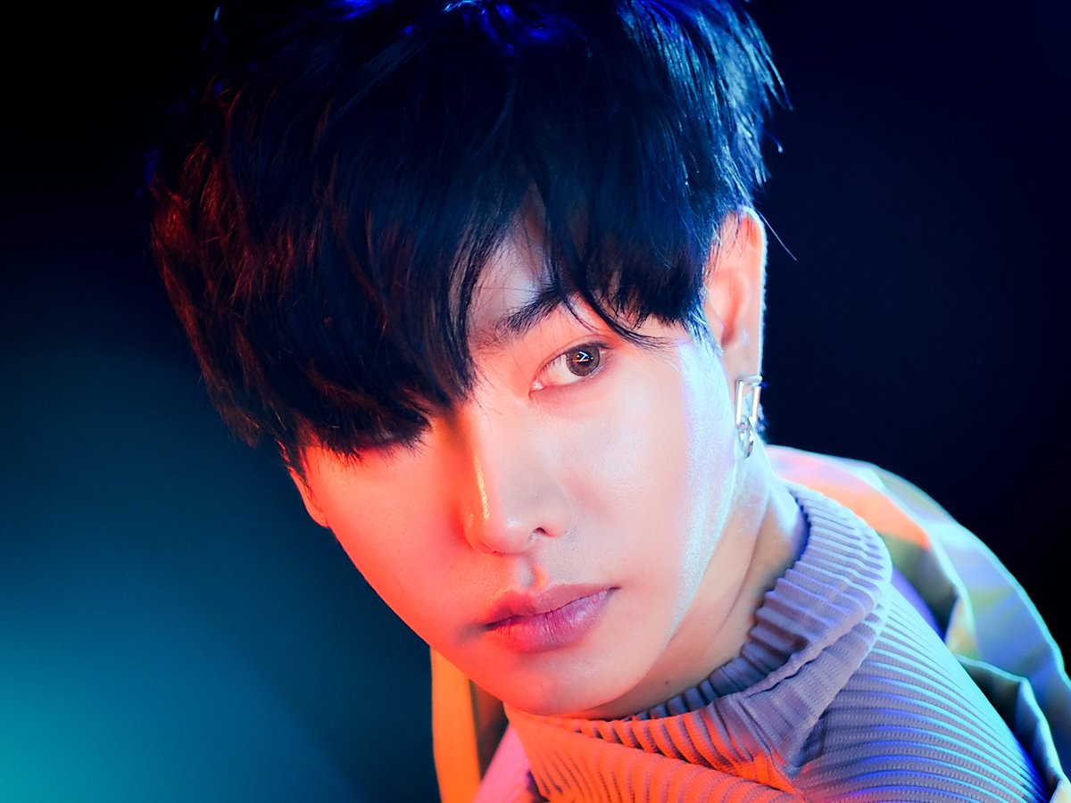 Palit_Official's tweet photo. รูปสต็อกไปก่อนเน้อออ :) 
@peckpalit 
#เป๊กผลิตโชค #PeckPaLitChoke https://t.co/mEnvLMUhCA