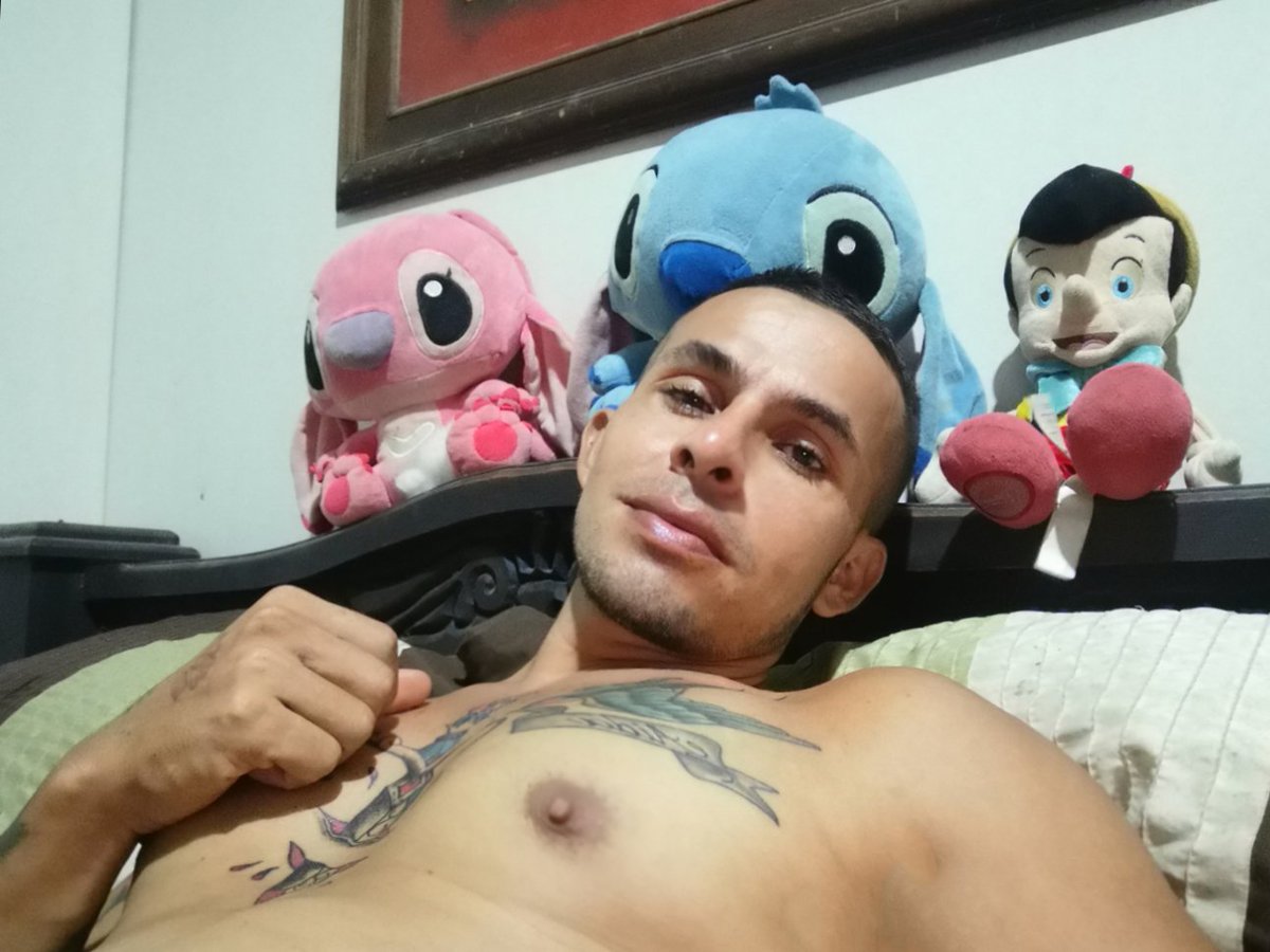 Adam22588150's tweet photo. https://t.co/owmaeML3KM