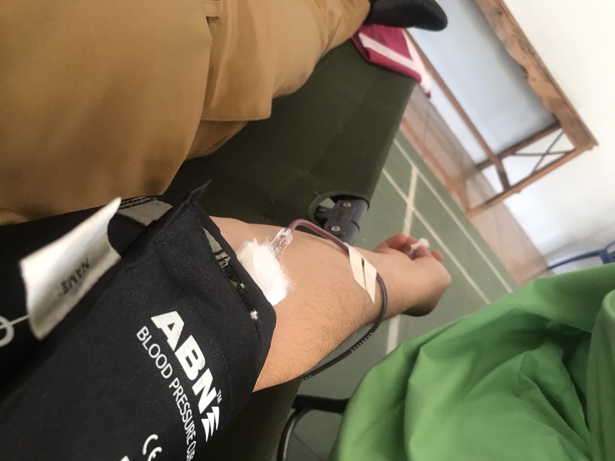jestshrek's tweet photo. Donor darah dulu biar sehat https://t.co/5yboRLMvJr