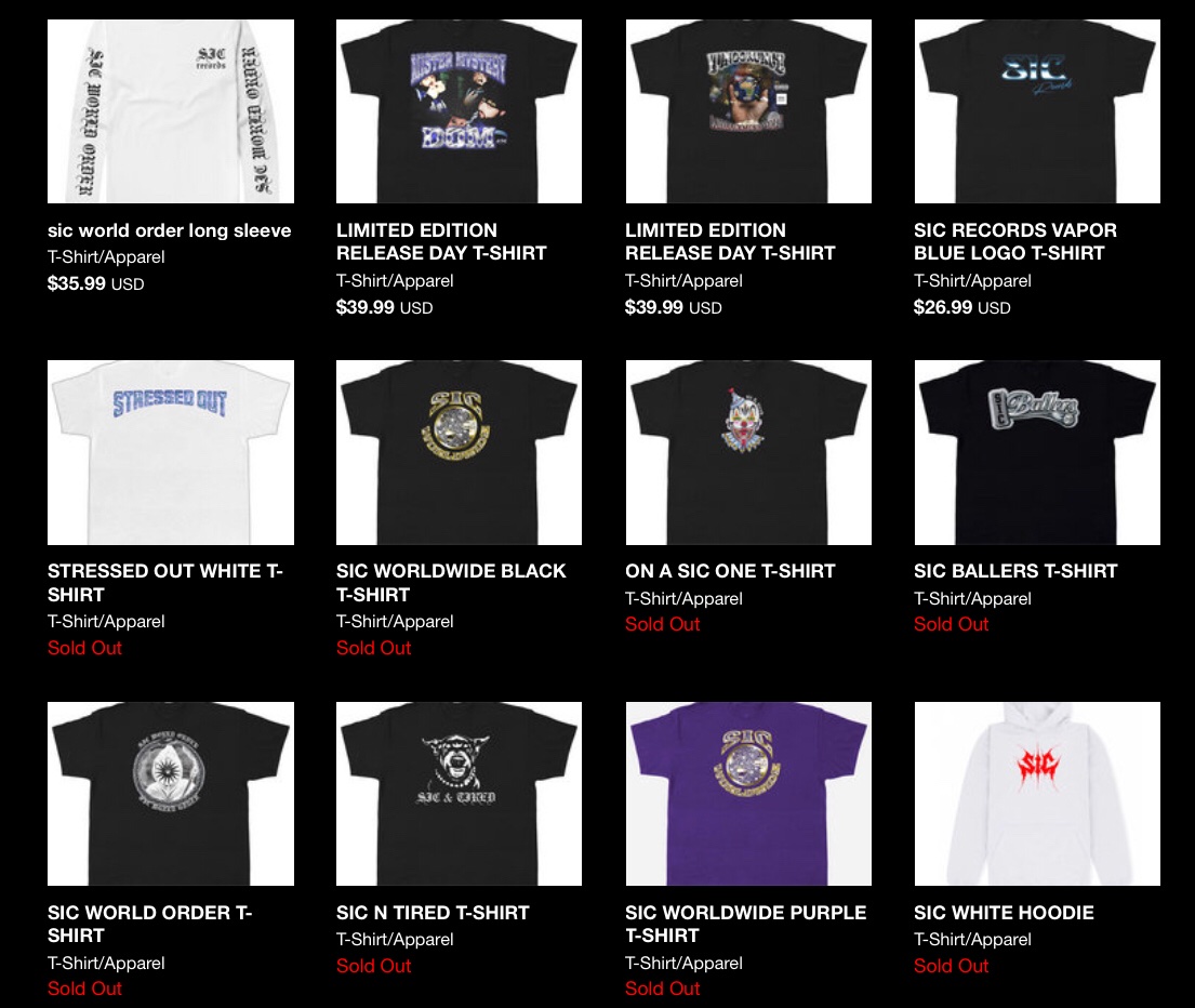 ‼️‼️Some clothing available ‼️‼️
👁👁new clothes soon👁👁
💎💎restocks soon💎💎