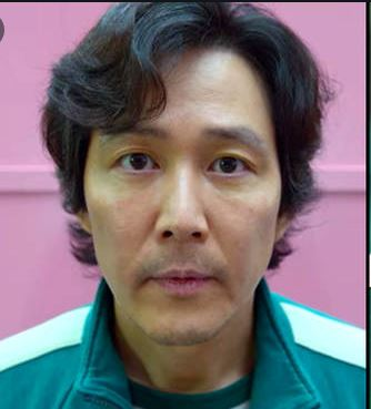 LyleG13's tweet photo. 나는 내 침대에 똥을 쌌다 #SquidGame https://t.co/4MHSzRNVDu