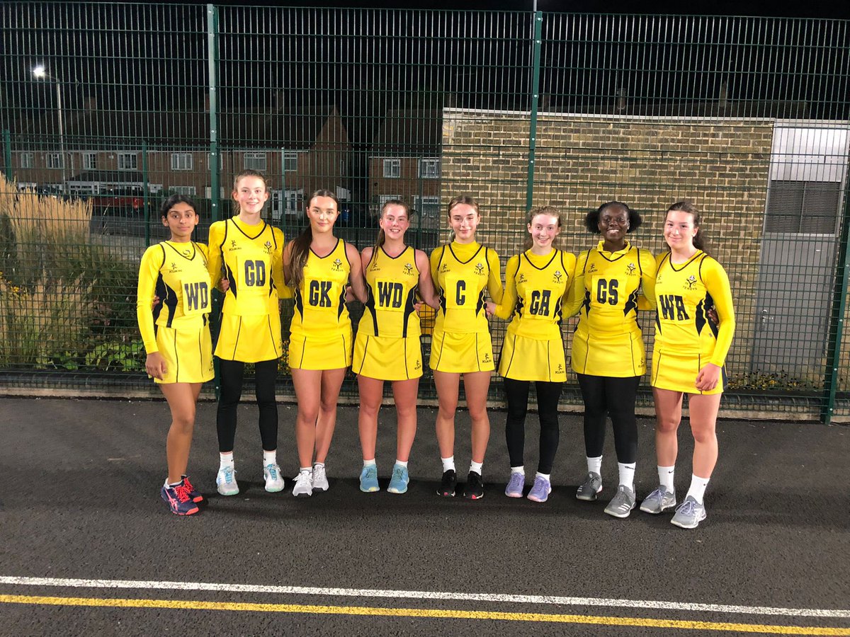 YendysNetball's tweet photo. Yendys Saturn took on Barr Beacon Lasers tonight in the Walsall League. Final score 21-26 loss. UPOM birthday girl Izzy Mason๐ ๐๐ #goyendys #netball #sport https://t.co/reXQqqZ0f5