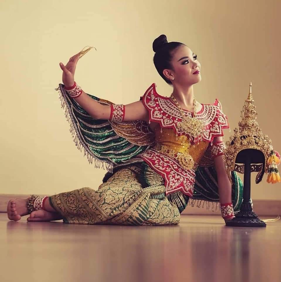 ManoraThaiApp's tweet photo. Manora Thai Dance Group
@Thailand
#thailand #thailandtravel #thailand🇹🇭 #thailandia #thailand_ig #thailande #thailandonly #thailandinstagram #thailandshopping #thailandshop #amazingthailand #travelthailand #bangkokthailand #phuketthailand #visitthailand #phuket #phuketsandbox #TG https://t.co/RgZ7CzZJgj