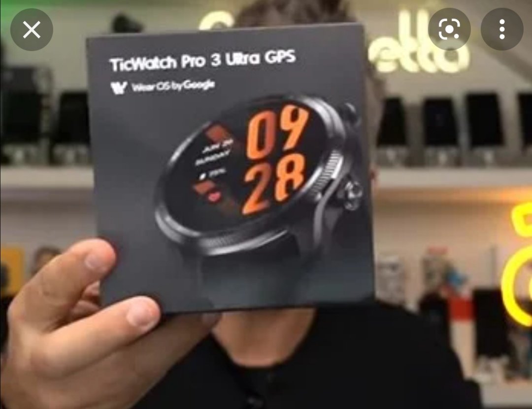 f_ammari's tweet photo. @Mobvoi_Official #TicWatchPro3Ultra https://t.co/uSoPLzGcIm
