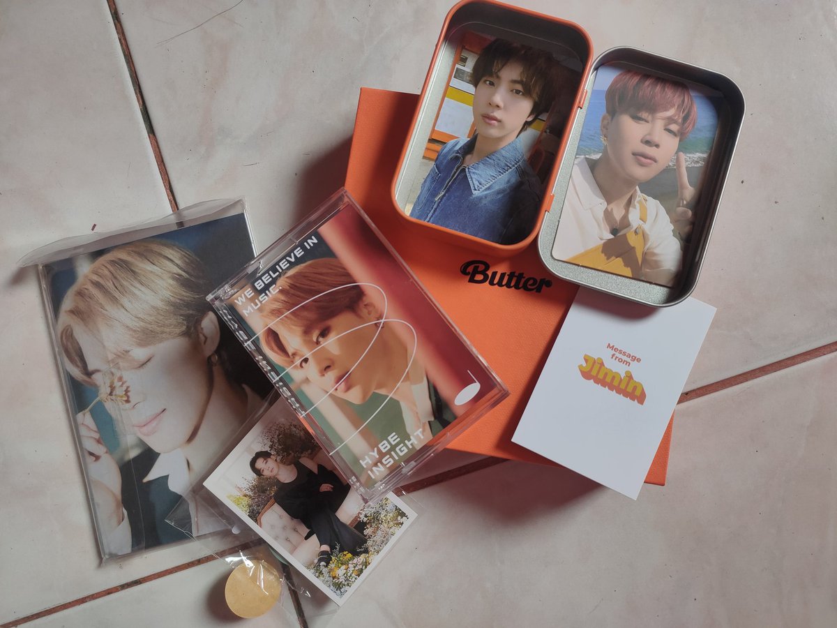 lachiminmolala's tweet photo. Thank you @latelateshop esp. sa jimin hybe pc freebie 😍😍😍 looks like jimin's bday is really coming up 😍 jimin pull + jin pob 💜💜💜 #LLS_PROOFS https://t.co/KdA7IImTDE