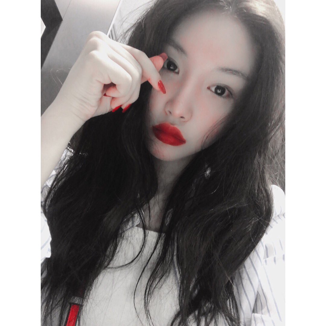 alyaofficial_tw's tweet photo. ⠀⠀➸  T◌day in Aᥣყᥲ's plαчlıst  🎵 : ╰ [#GET7x𝐆ot𝐈t #GET7STREAM]
 «  I'm ɓuᴉuǝʇsᴉๅ to {❝@weareget7 ❞ }🎢

Y termino hoy enseñándoles mis regalitos junto a la pc de Jay (mi bias 🤗) y declarándome #TeamILikeYou, porque me ha encantado to-do de esta canción 💋 https://t.co/I9h2MvQnj4