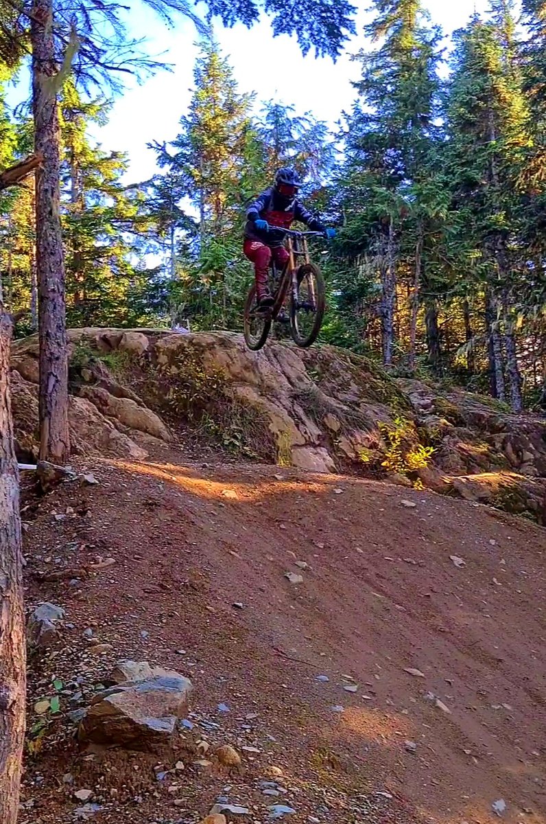 jorgemalopez's tweet photo. Whistler Bike Park https://t.co/WjGe2NTwWq