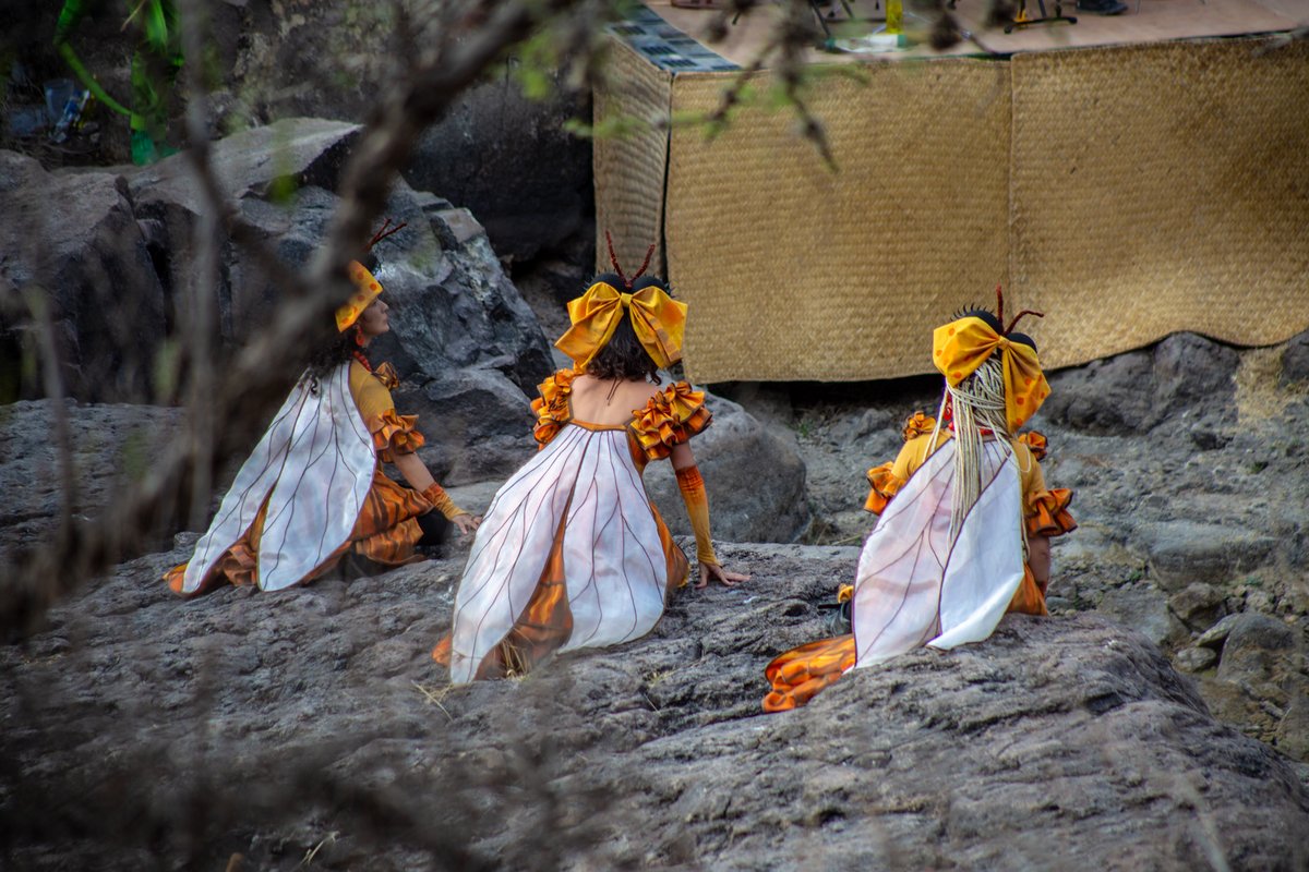 Ópera Portátil tweet media