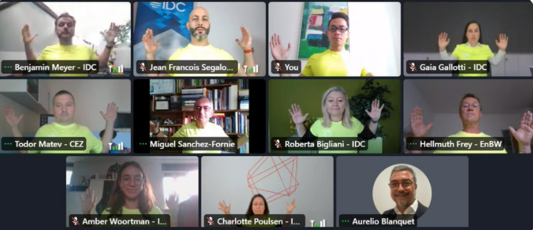 GauravvMBA's tweet photo. Starting Day 2 in a nice way. There is popular saying in India, "Yoga se hoga" , meaning all is possible with yoga. #IDCUES21. 
Power up your day and stay tuned as a lot of interesting sessions are lined up today with 
@JSegalotto @gaiagallotti @rbigliani https://t.co/pn0qBxjNGd