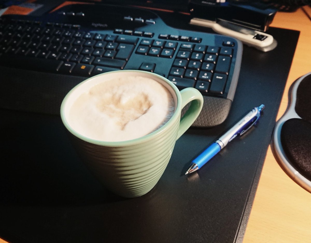 DeMietzMatz's tweet photo. Morsche mit Käffchen von Herzen 💕 https://t.co/cEcoO0Fmzg