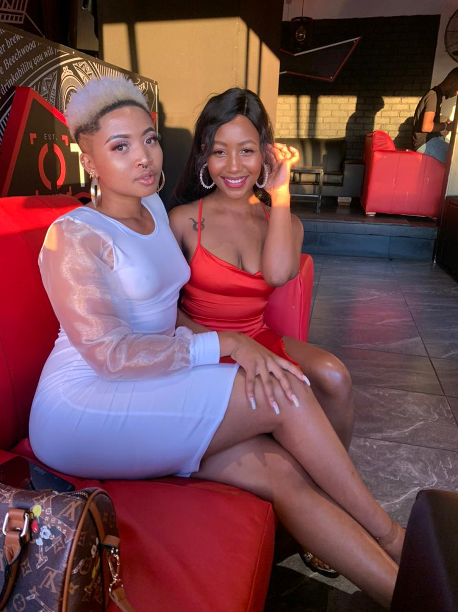 NtsaneTracey's tweet photo. ....it is what it is....
U kase re chipolle❤️🤍 @lindiwe_nqwili
#AOSBeAllOut https://t.co/O6Z9BiBrK6