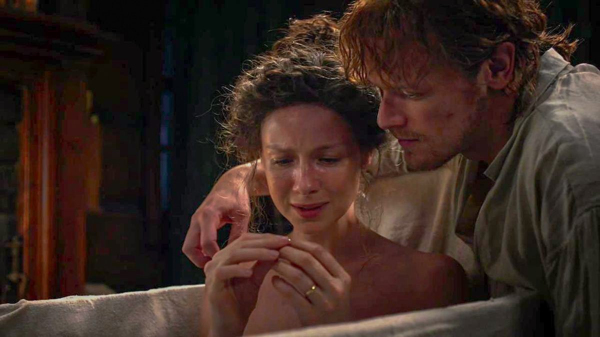 Outlanderscxnes's tweet photo. this scene is the best of the 4th season https://t.co/OtoZvbW6oI