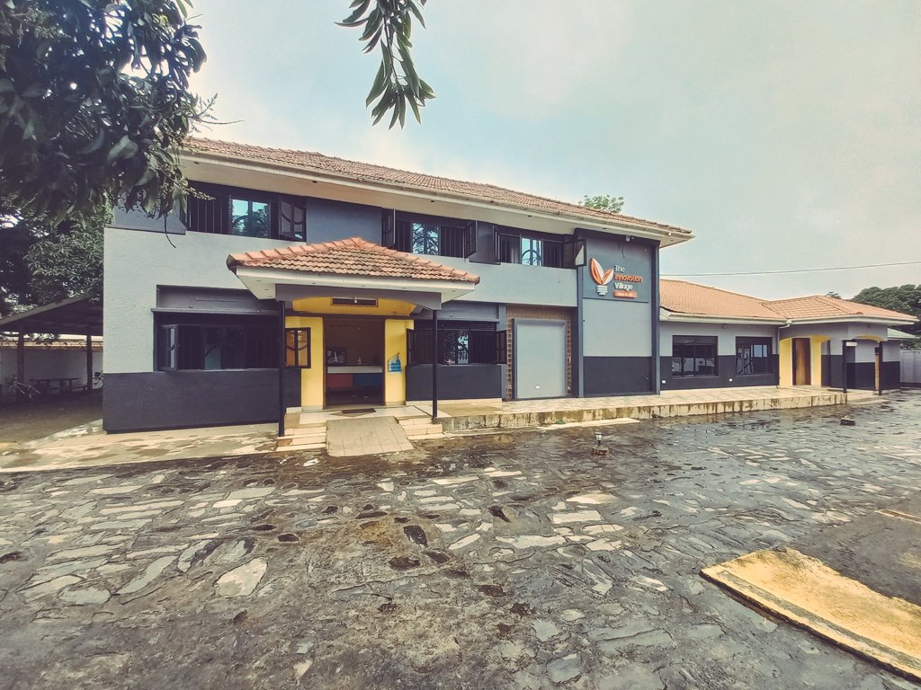 rootsofthenile's tweet photo. Our main office is located at The Innovation Village-Gulu, the former Smiling Panda building, plot 3, Princess Road, opp. Gulu City Council offices.

Visit us today and ask for Roots of the Nile Offices.

A pictorial tour 👇👇 https://t.co/AIAFA7d8wJ