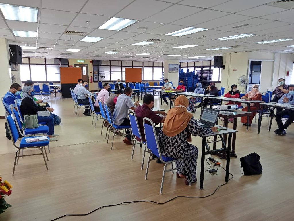 PasukanProjekTrg tweet media