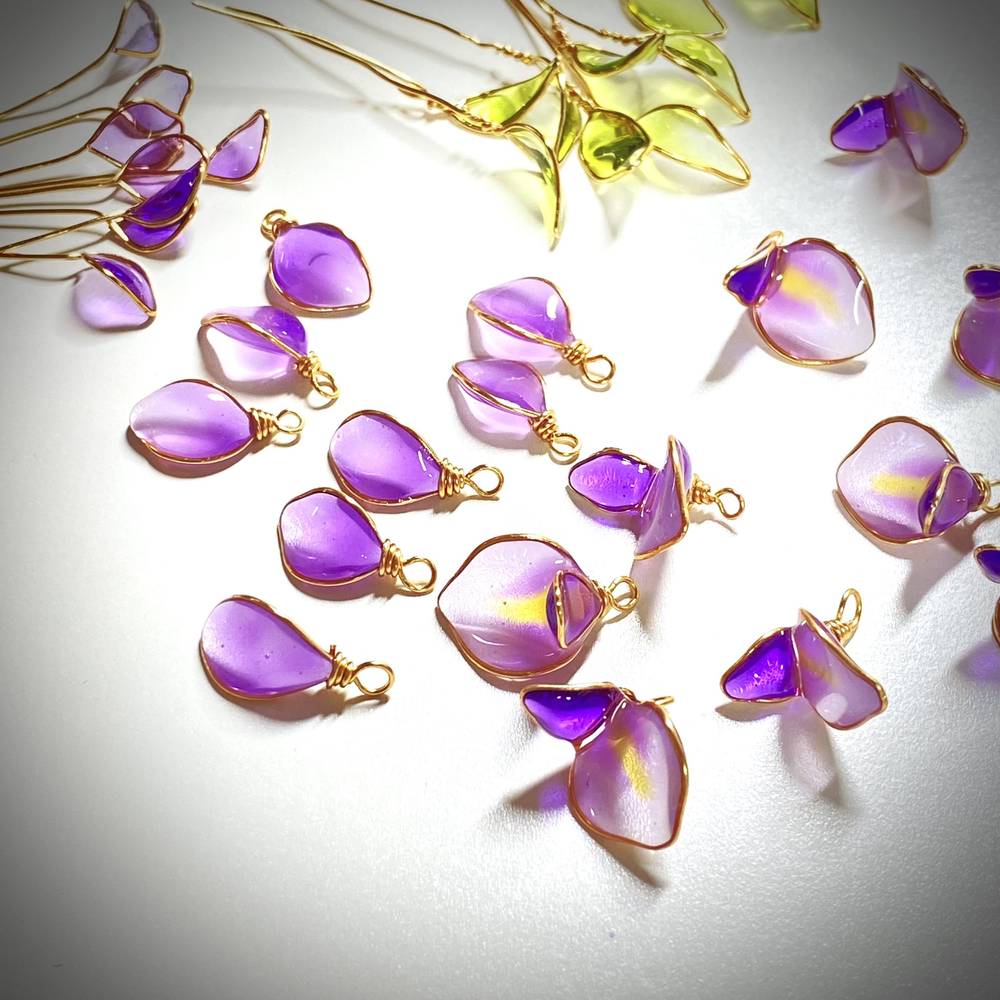 Twitter 上的 くるみ Hand Made ワイヤーのお花ってとっても時間が必要 レジンアクセサリー レジン好きな方と繋がりたい 藤の花 製作途中 鬼滅の刃 ハロウィン T Co Frbipmnc4g Twitter Twitter 上的 くるみ Hand Made ワイヤーのお花ってとっても時間が必要 レジンアクセサリー レジン好きな方と繋がりたい 藤の花 製作途中 鬼滅の刃 ハロウィン T Co Frbipmnc4g Twitter