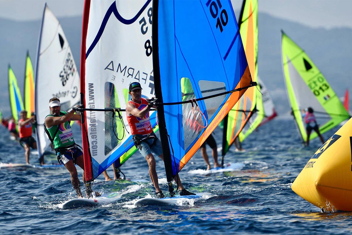 WJTweets's tweet photo. La Windsurfer de retour à Saint-Cyr-sur Mer ! - https://t.co/rgpqiIud6Y
#windsurf #windsurfing #WindsurferEuropeanChampionships #WindsurferLT #SaintCyrsurMer #Windsurfjournal
Plus d'infos sur https://t.co/CzckfLPYzJ https://t.co/nVp4UN5HAa