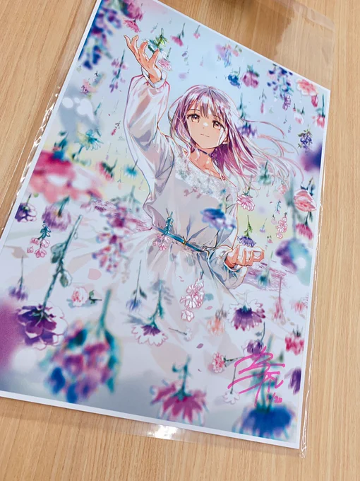 額装前に刺繍アートのナンバー&amp;サイン入れをしてきました! https://t.co/ejtHvFFYpz 