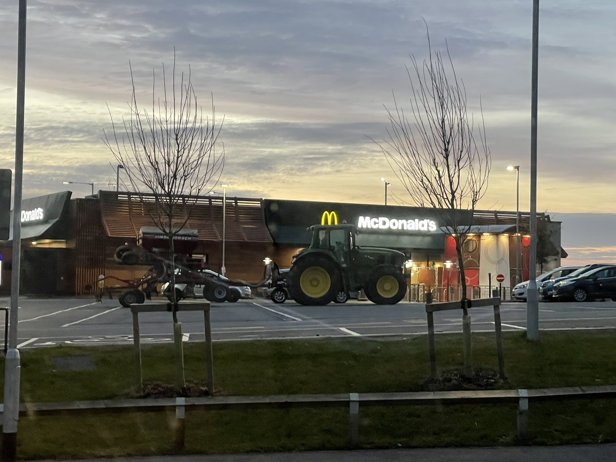 Steve_Jones84's tweet photo. Only in Suffolk 😂 https://t.co/OEaqwX3Mrc