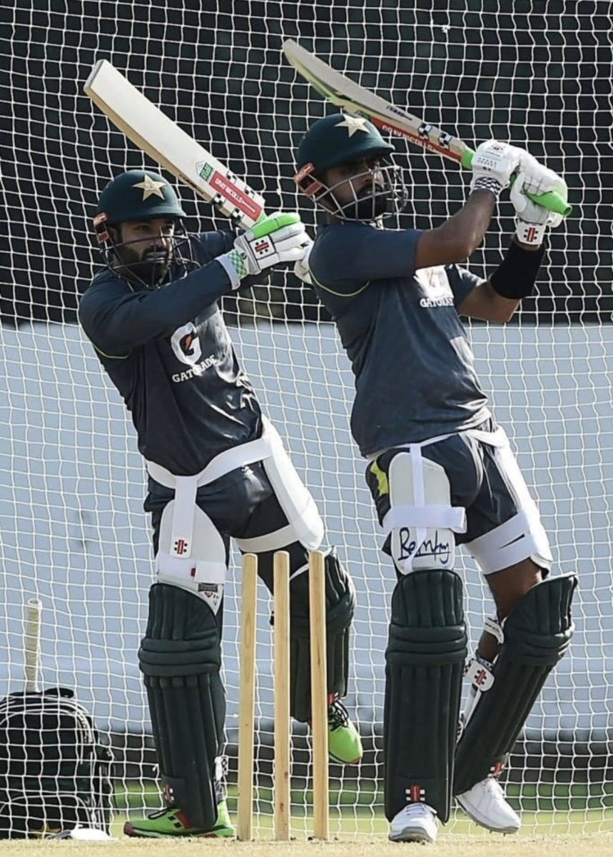 graynics's tweet photo. And you thought the internet broke last week... https://t.co/H2tiq2KHtj