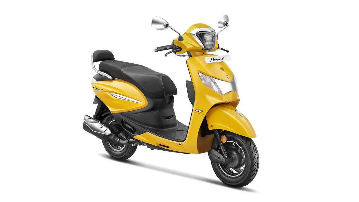 BikeWale's tweet photo. Hero has launched a new variant of its Pleasure Plus 110cc scooter. Called the Pleasure Plus XTec, this new variant packs more features than the standard model and we list the top five highlights of the new scooter: https://t.co/5zhejipPKv
#BWNews #Hero #PleasurePlus #Xtec https://t.co/GN1rFSGAiy