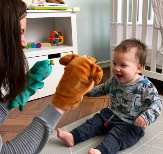 timeforstories_'s tweet photo. We love seeing you sharing your smiles with our puppets! Puppets are the perfect way to get the youngest of storytellers engaged!

https://t.co/a1XlZOuxJP https://t.co/qktZa9pffD