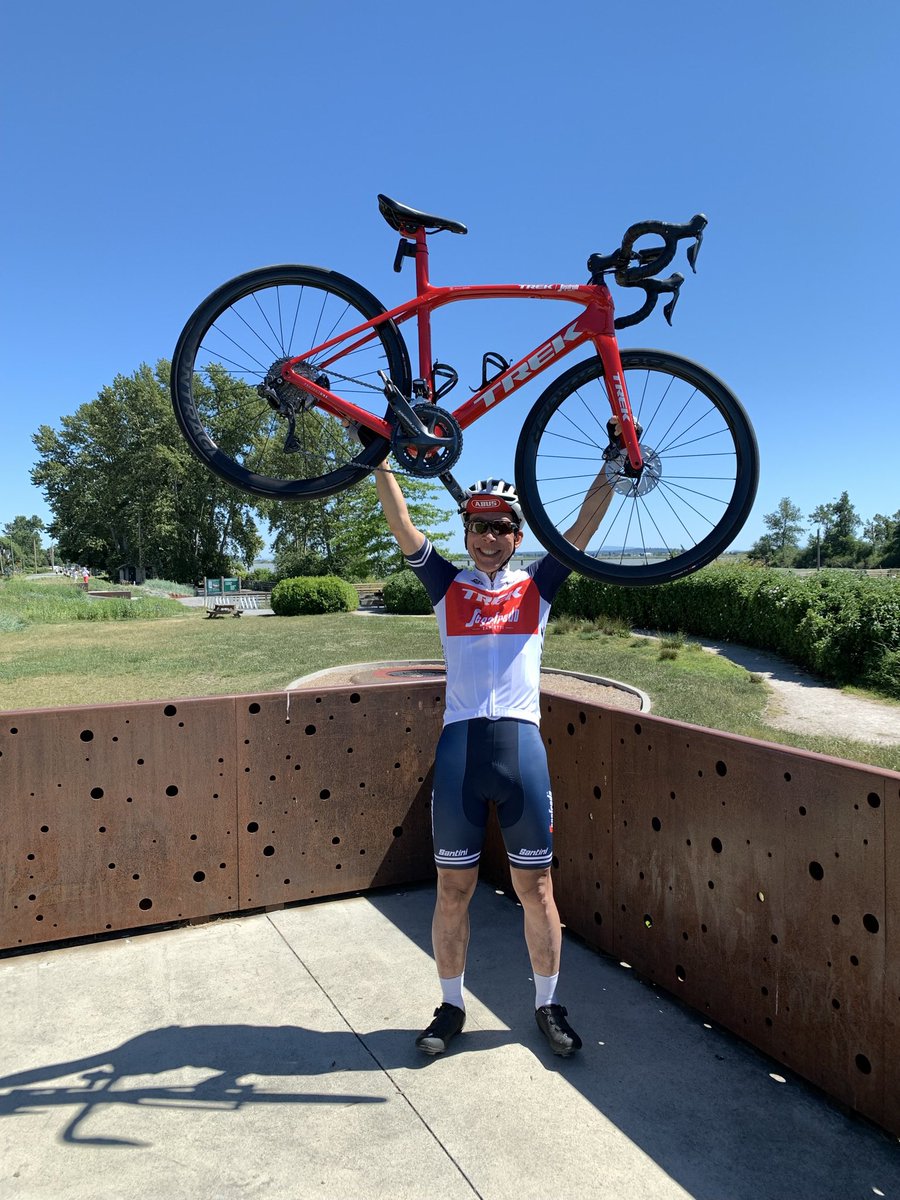 WarrenWong's tweet photo. The feeling one gets when one sets new personal record and exceeds his annual 7,000 km mileage target more than two months ahead of schedule.  @TrekSegafredo @TrekBikes @krustysbikes #cycling #cyclinglife #fitness #trekbikes #trekdomane #trekprojectone https://t.co/DapuT7u9SI