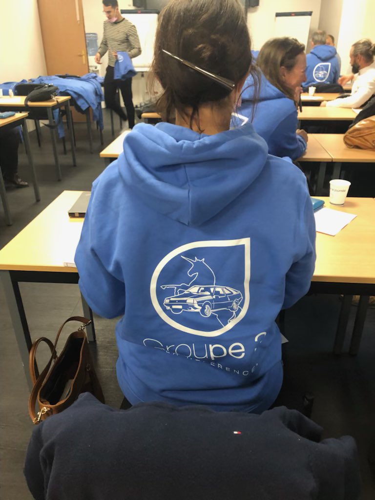 Le Groupe 3 de la promo 2021 de l’<a href="/AUREPClermont/">AUREP</a> est au top : il a même un logo : une licorne dans une Renault Fuego, à cause des chevaux de course et des voitures de collection 🤣)