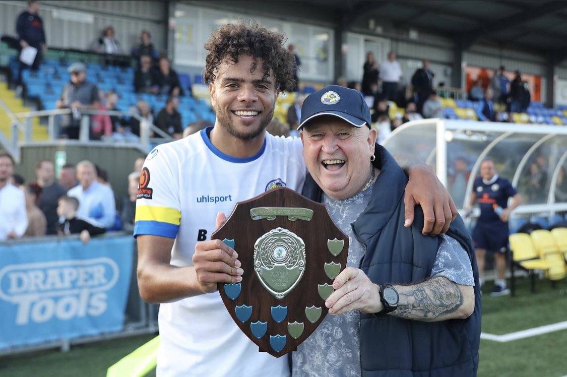 HWFCOfficial's tweet photo. 👏| CONGRATULATIONS 

To Josh Passley who won the supporters committee’s Player of the Month Award! 💪

#COYH 🦅

📸: Dave Haines https://t.co/moEeGiC1p6