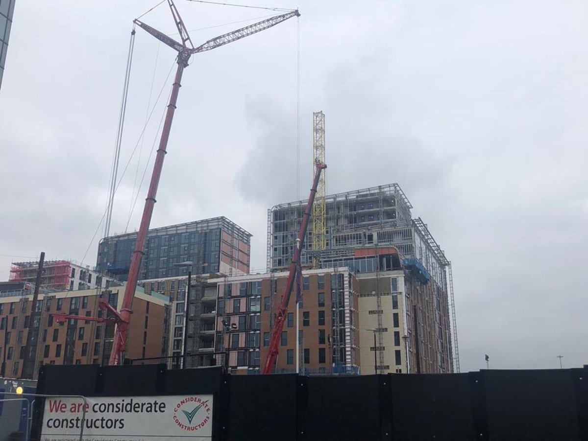 CaddickConst's tweet photo. At the weekend we achieved another Key Milestone at Moda, New York Square, @soyoleeds with the removal of tower crane 2 from Blocks E and F.
#loveconstruction #SOYOLeeds #BTR #livethemodalife
@CaddickGroup
@DLGarchitects
@burohappold
@RBALeedsLtd
@LiveTheModaLife https://t.co/D5iBQezCAR